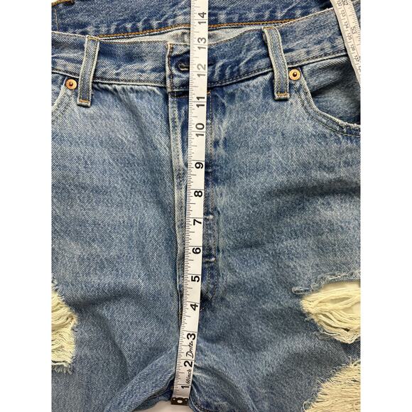 Levi’s 501 Size 38x30 Men’s Distressed Jeans Medium Wash Original Fit Straight - Picture 7 of 12